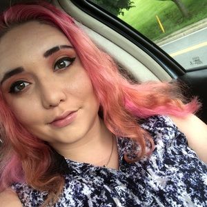 Meet your Posher, Kalli